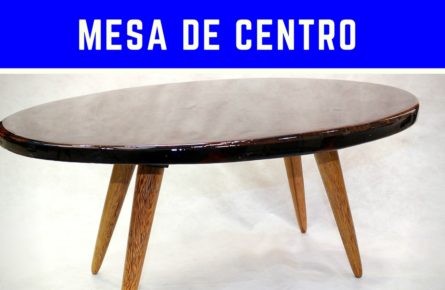 Mesa de Centro com madeira de demolição